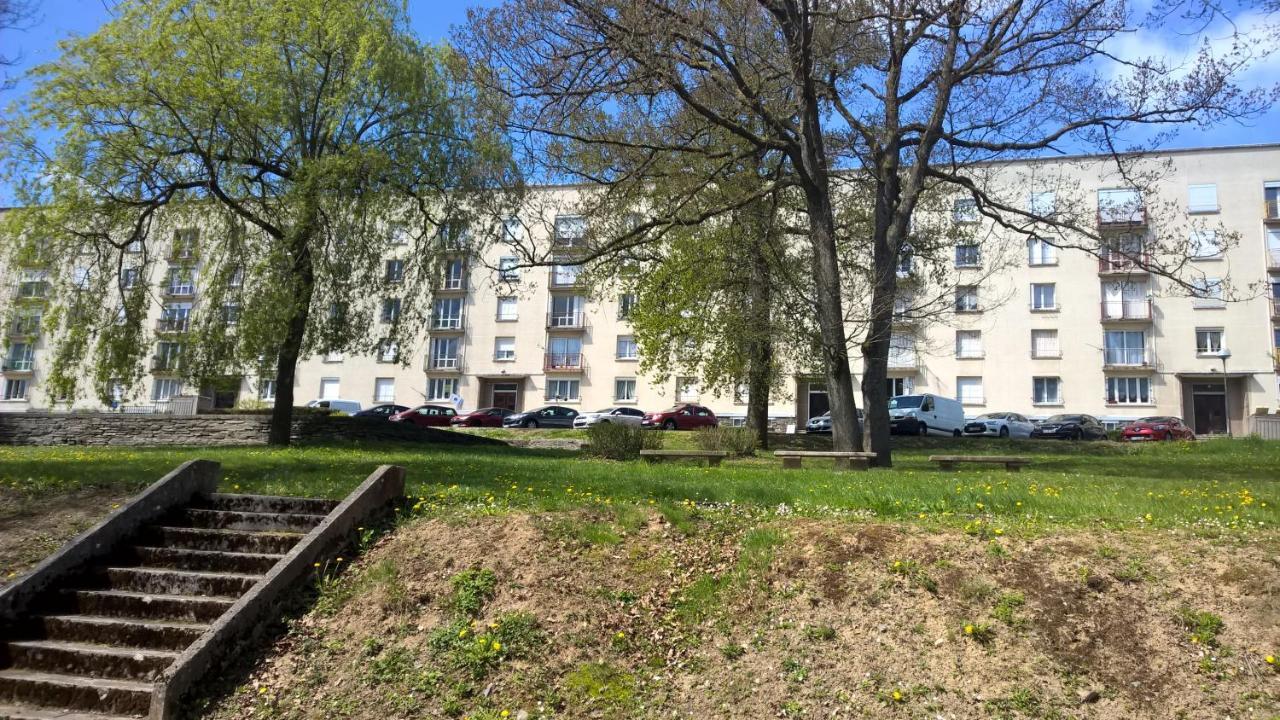 La Lisiere Appartement 2 Chambres Revin  Bagian luar foto