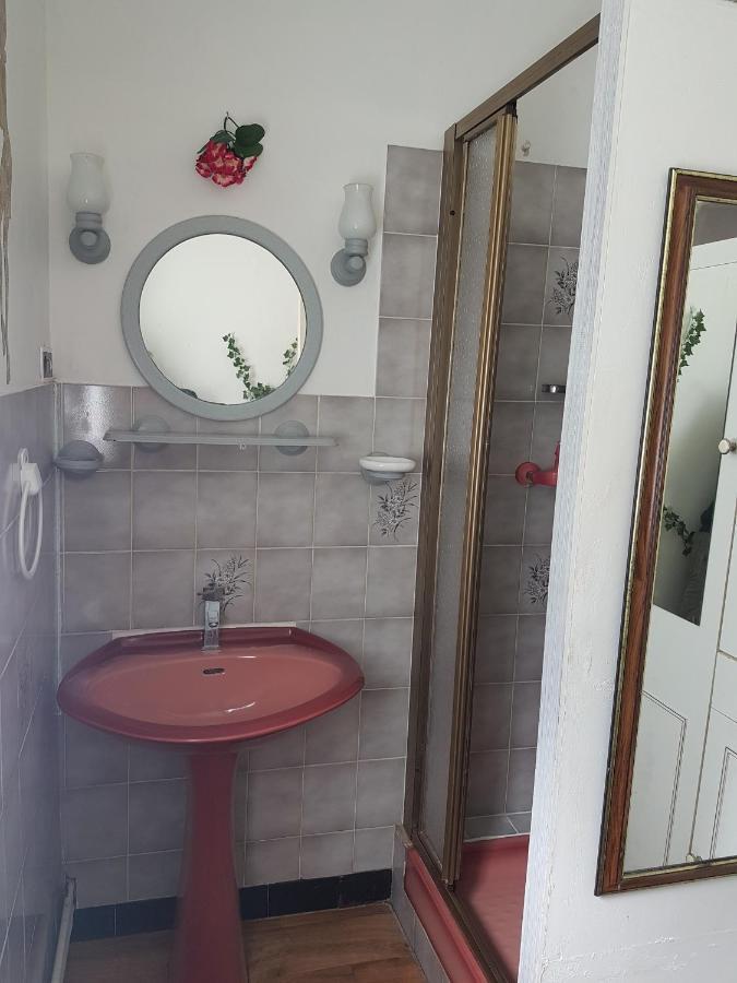 La Lisiere Appartement 2 Chambres Revin  Bagian luar foto